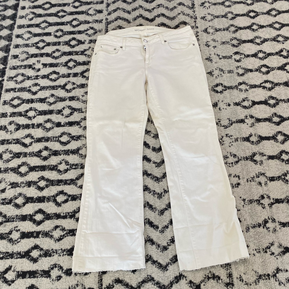 White Wide Leg Pants with Smooth Finish